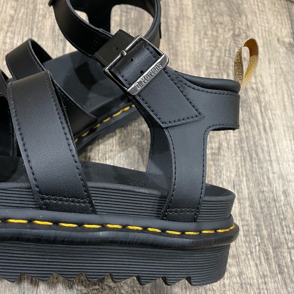 🆕 Dr. Martens Women's Vegan Leather Blaire Sandal Black - Picture 13 of 16